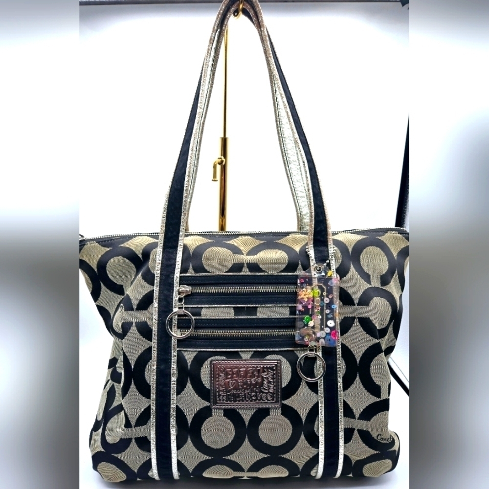 COACH Poppy Canvas Tote Black Op C Print Purple Lining Large Sequence Tag